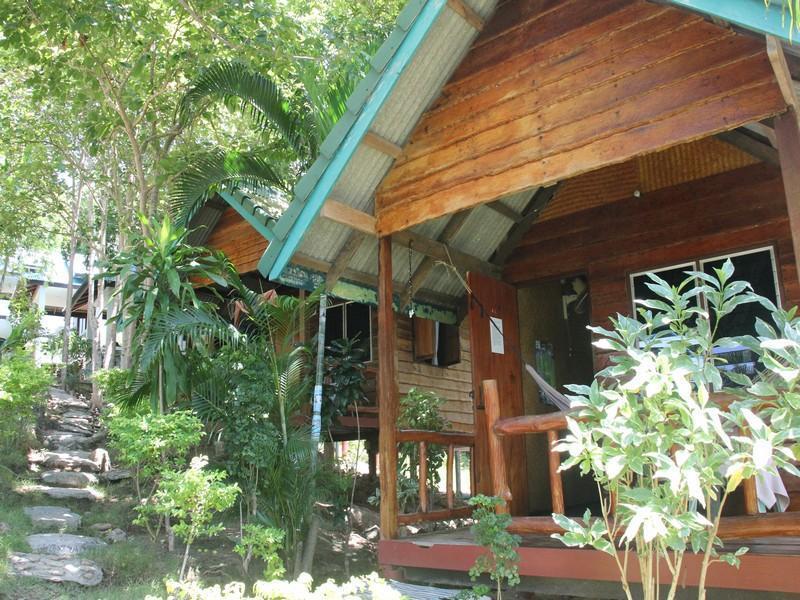 Coconut Beach Bungalows Ko Pha Ngan Bagian luar foto
